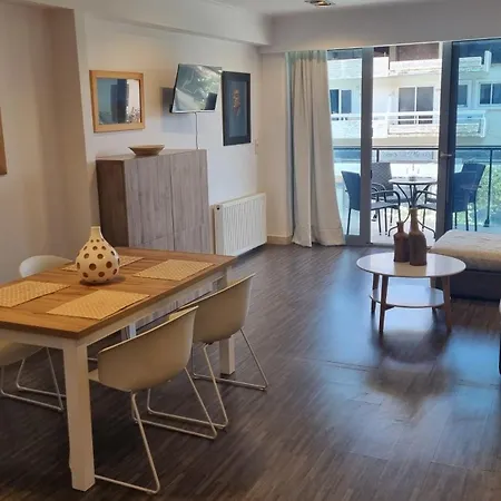 Cosy Near The Old Town And Harbour 아파트