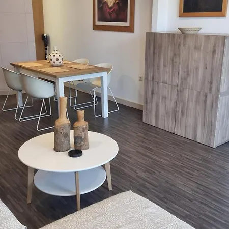 Διαμέρισμα Cosy Near The Old Town And Harbour